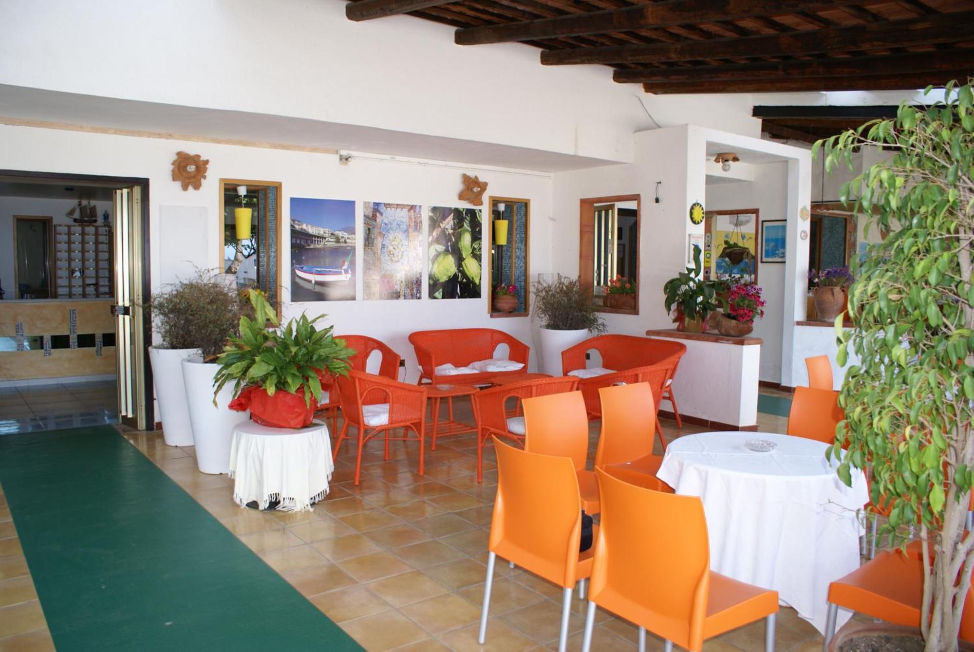 Hotel Cristina Diamante Exterior photo